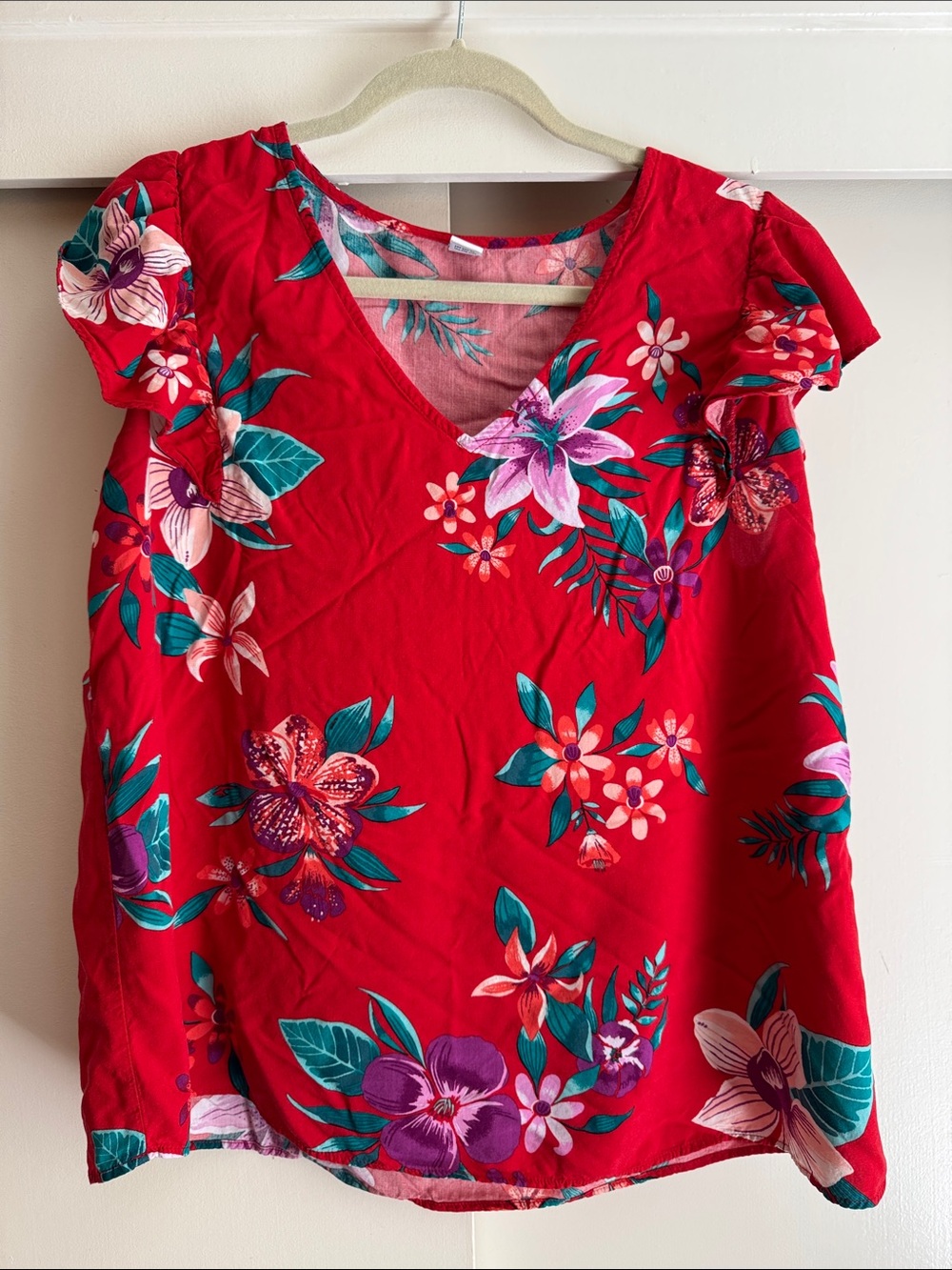 Old Navy Red Hawaiian Floral V-Neck Top Large
